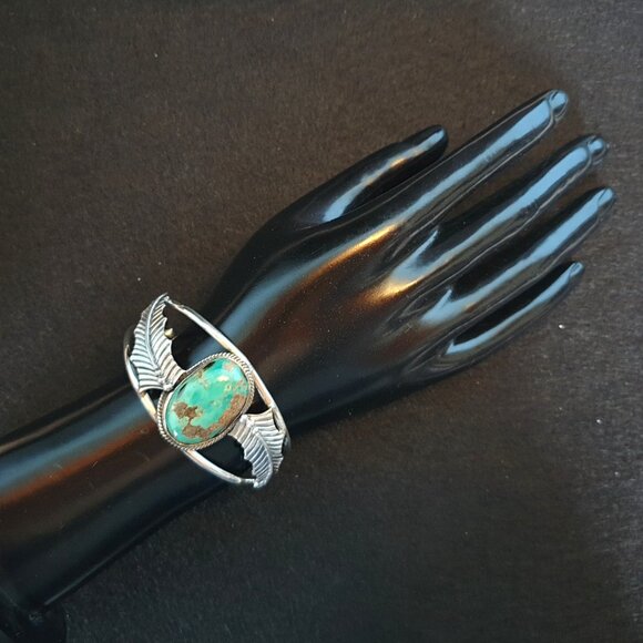 Vintage Pre-1950s Native American Sterling Genuine Turquoise Feather Bracelet - Picture 14 of 14